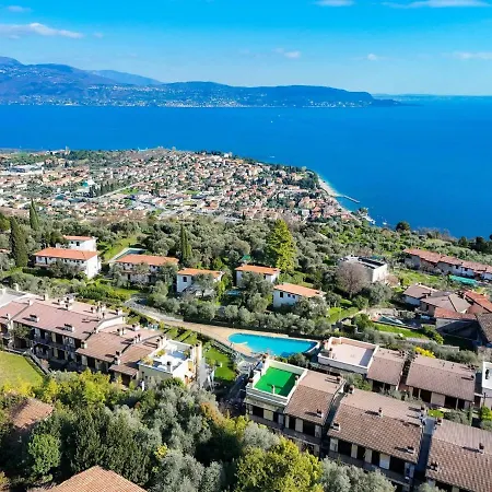 -piscina Con Vista- Casa Sui Colli Di