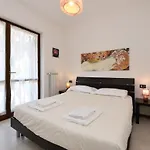 -piscina Con Vista- Casa Sui Colli Di Appartement *